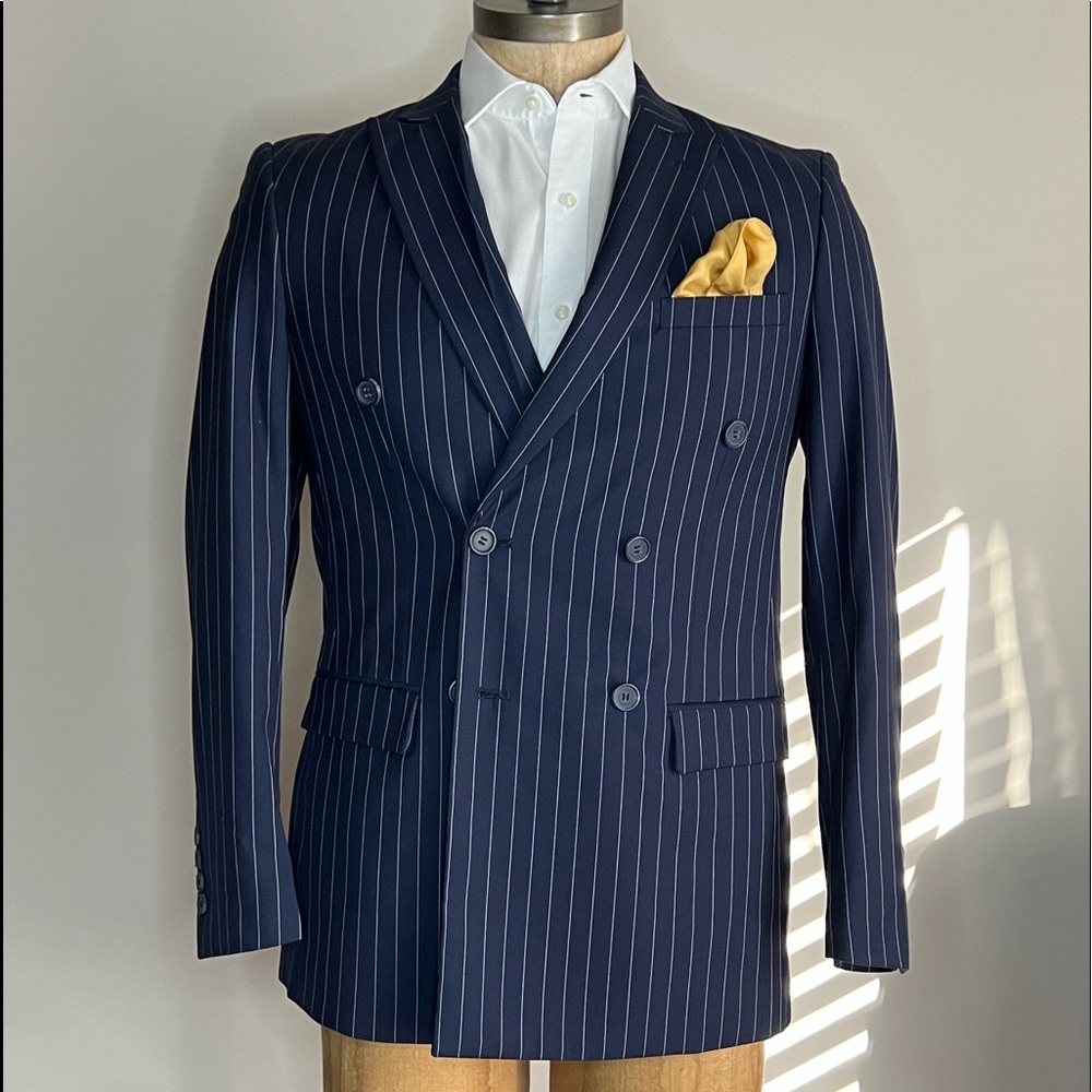 Pinstripe slim fit double-breast navy blue suit - Picture 2 of 4